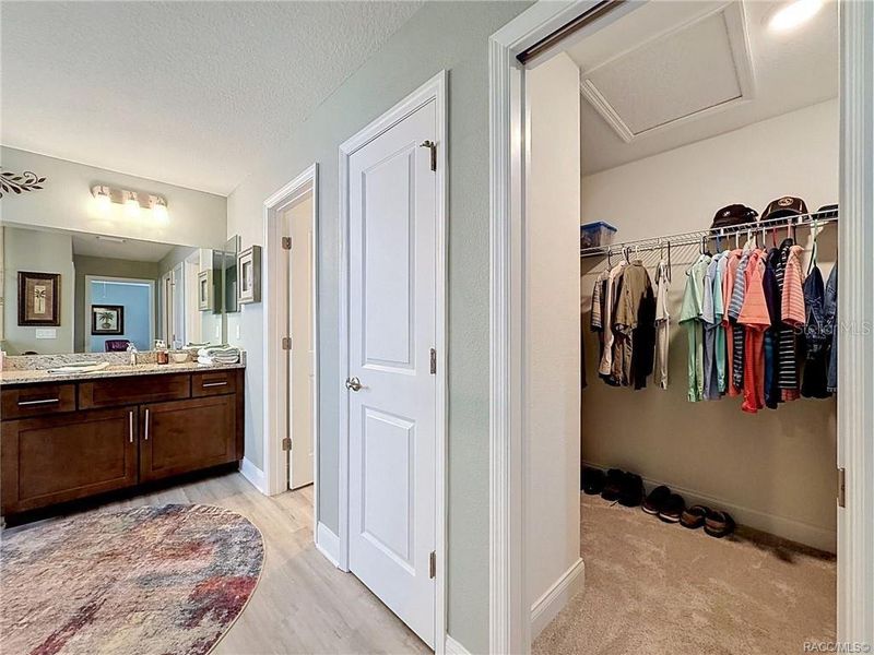 Furnished interior view inside a new home in The Fairways At Twisted Oaks, Beverly Hills (Image 50).
