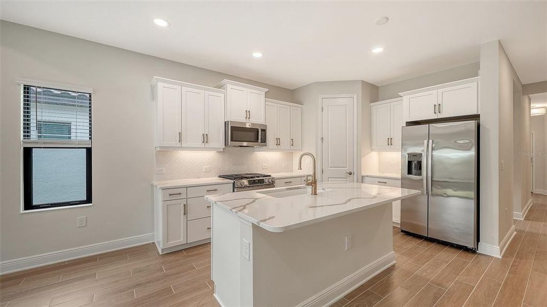 Furnished interior view inside a new home in Vicenza Real Estate and Homes for Sale in North Venice, FL - Neal Communities, Nokomis (Image 6). Furnished interior view inside a new home in Vicenza Real Estate and Homes for Sale in North Venice, FL - Neal Communities, Nokomis (Image 6).