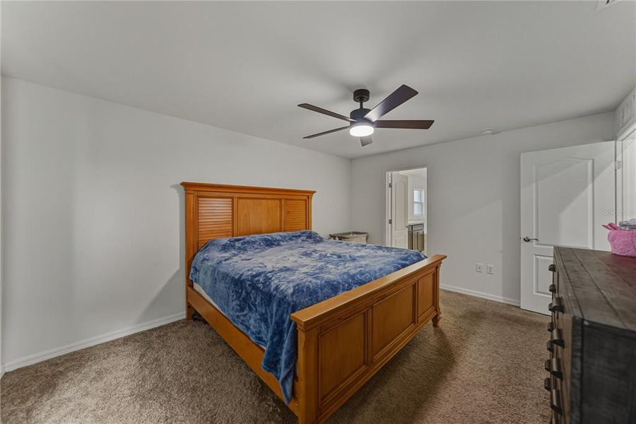 Furnished interior view inside a new home in , Sebring (Image 28).