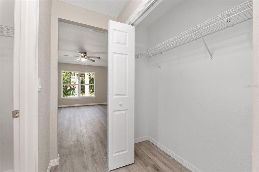 Spacious, unfurnished interior of a new home in , Dunnellon (Image 19).