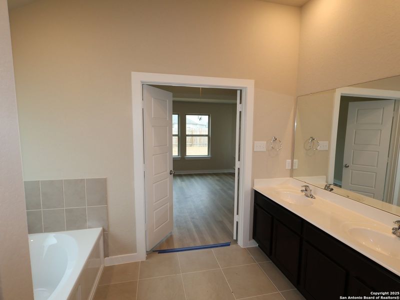 Image 21 of a home in Winding Brook. Image 21 of a home in Winding Brook.