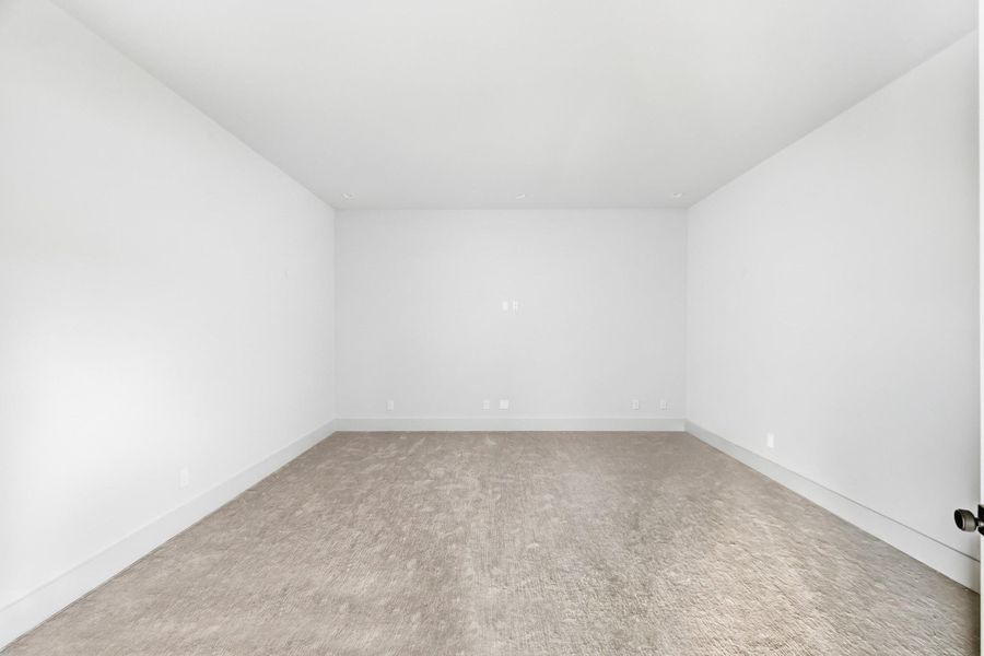 Spacious, unfurnished interior of a new home in Bentwood Farms, Montgomery (Image 25). Spacious, unfurnished interior of a new home in Bentwood Farms, Montgomery (Image 25).