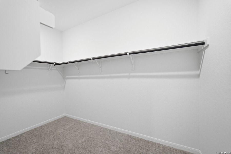 Spacious, unfurnished interior of a new home in Garden Grove, San Antonio (Image 18).
