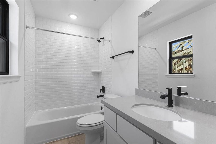 Furnished interior view inside a new home in , Missouri City (Image 11).