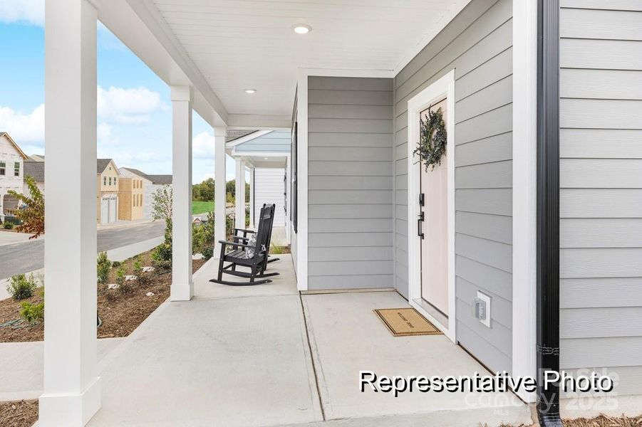 Exterior details and patio area of a home in Colvin Park, Rock Hill (Image 4).