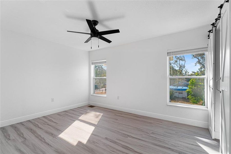 Spacious, unfurnished interior of a new home in , St. Petersburg (Image 32). Spacious, unfurnished interior of a new home in , St. Petersburg (Image 32).
