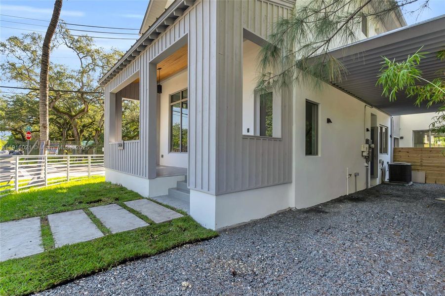 Exterior details and patio area of a home in , Miami (Image 3).