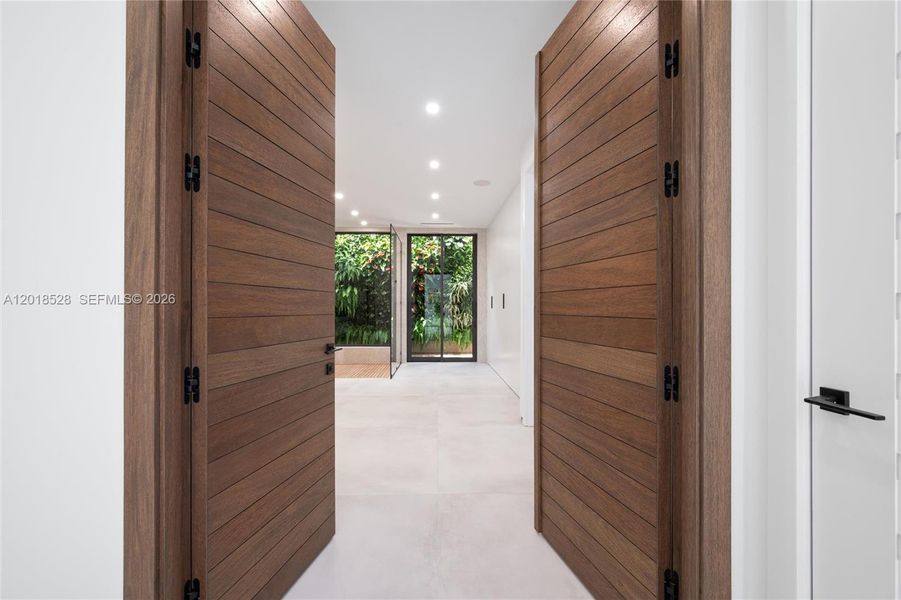 Image 52 of a home in .