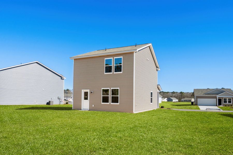Representative exterior details of a home built from the Mare by Starlight Homes in Andalusia, Loris (Image 3).