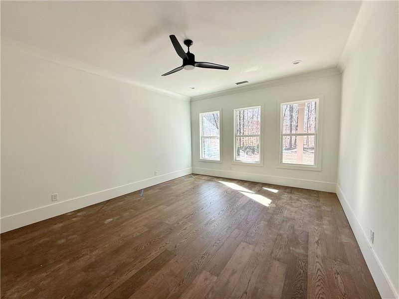 Spacious, unfurnished interior of a new home in , Lawrenceville (Image 12).