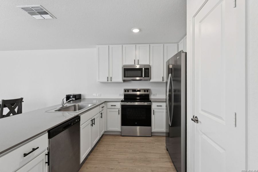 Furnished interior view inside a new home in Somerset Meadows, San Antonio (Image 11).