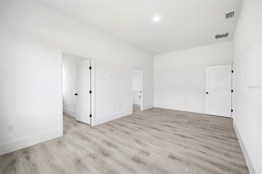 Spacious, unfurnished interior of a new home in , Ocala (Image 25). Spacious, unfurnished interior of a new home in , Ocala (Image 25).