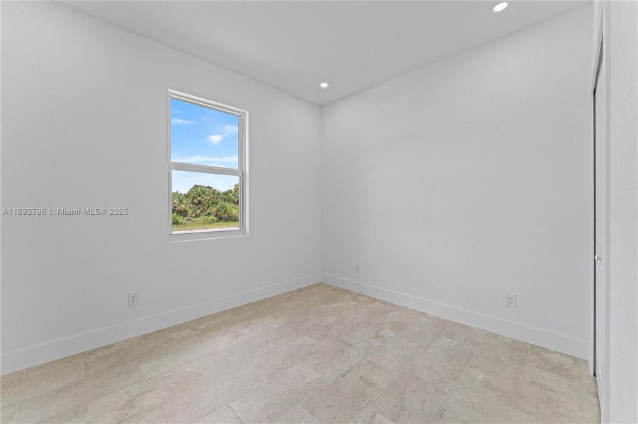 Spacious, unfurnished interior of a new home in , Lehigh Acres (Image 20). Spacious, unfurnished interior of a new home in , Lehigh Acres (Image 20).