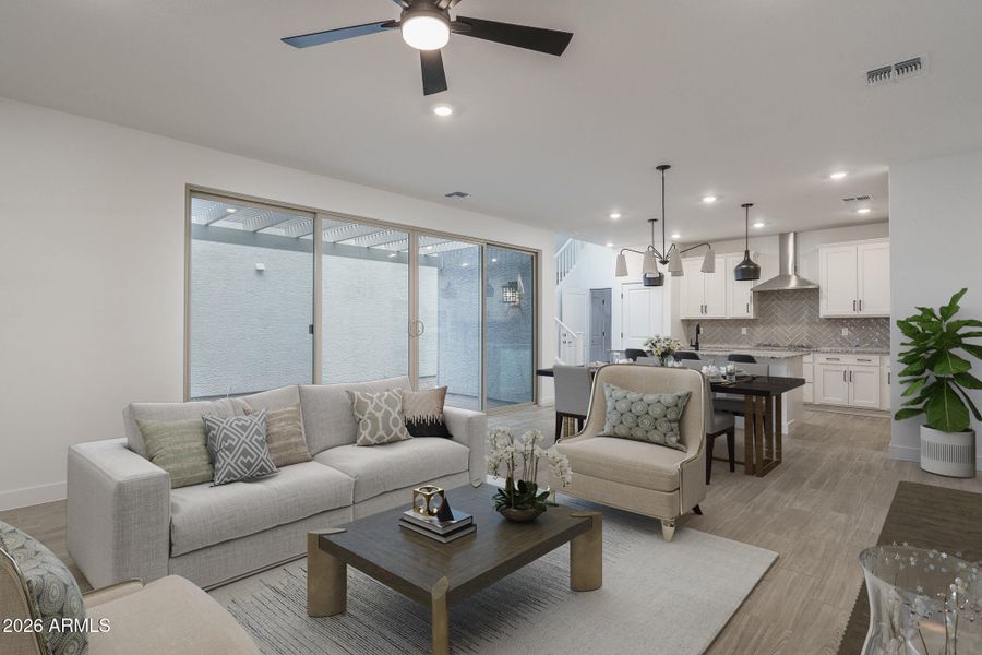 4VS) GREAT ROOM TO DINING