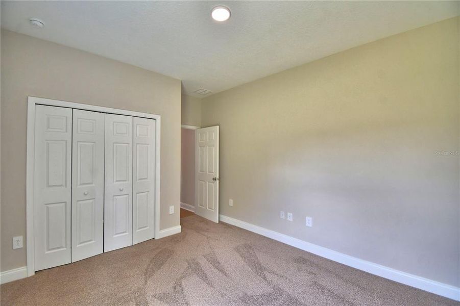 Spacious, unfurnished interior of a new home in , Winter Haven (Image 46).