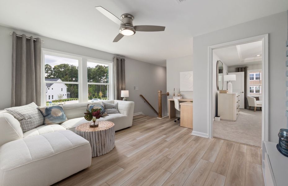 Representative furnished interior of a home built from the Sedona by Pulte Homes in Mailman Post, Knightdale (Image 10).