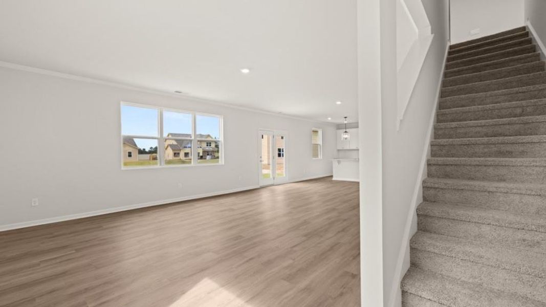 Spacious, unfurnished interior of a new home in Fairway 17 at Mirror Lake, Villa Rica (Image 14).