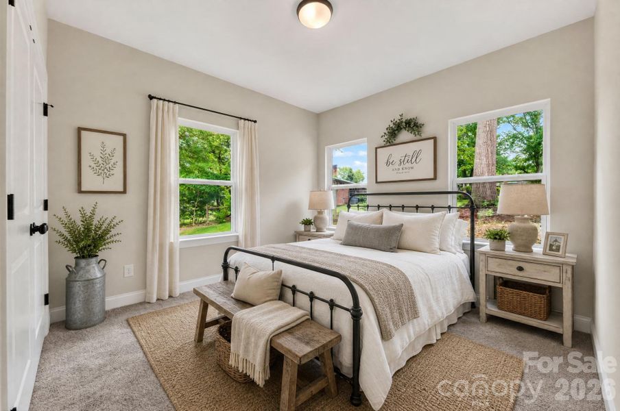 Furnished interior view inside a new home in , Kings Mountain (Image 7).