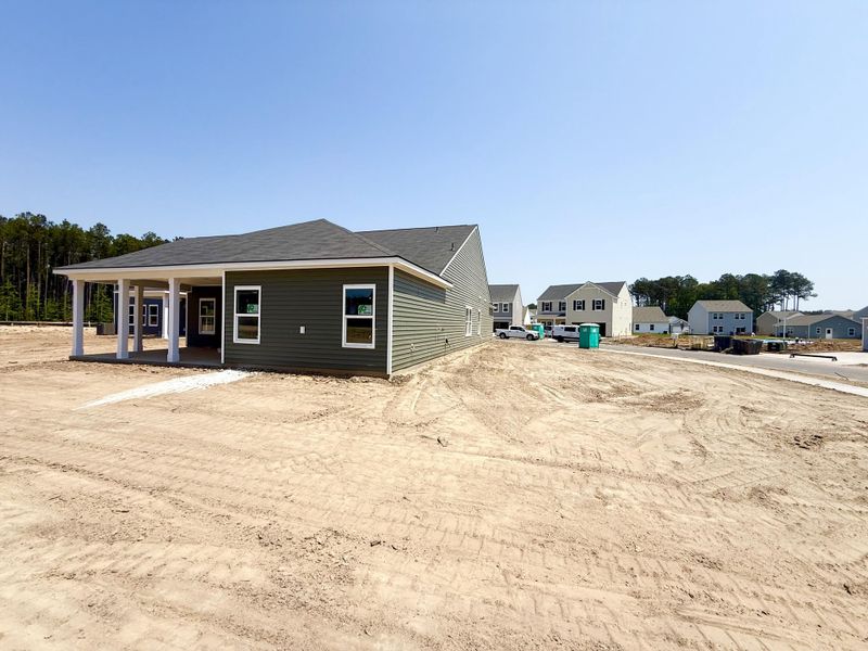 Exterior details and patio area of a home in , Summerville (Image 3).