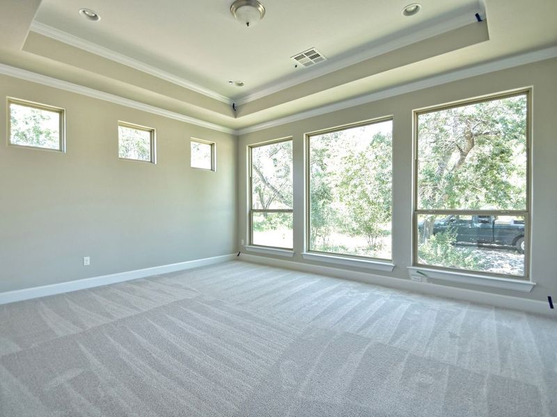 Representative unfurnished interior of a home built from the San Simeon I by Giddens Homes in Clearwater Ranch, Liberty Hill (Image 413).