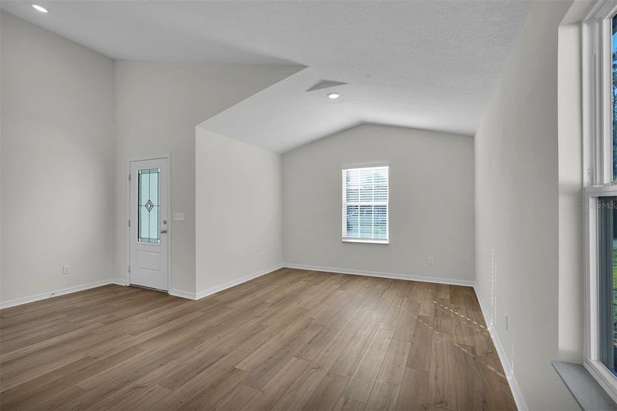 Spacious, unfurnished interior of a new home in Palm Coast, Palm Coast (Image 12).