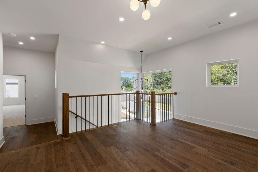 Spacious, unfurnished interior of a new home in Aster, Roswell (Image 45).