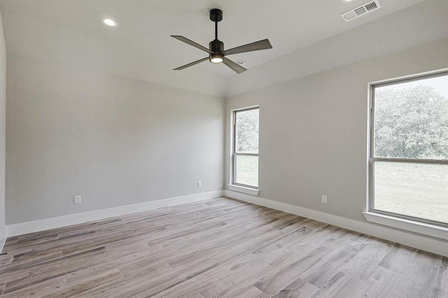 Spacious, unfurnished interior of a new home in , Weatherford (Image 21). Spacious, unfurnished interior of a new home in , Weatherford (Image 21).