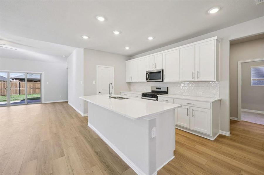 Photo is not of the actual home, but is an inspirational photo of builder’s model home and may depict options, furnishings, and/or decorator features that are not included.