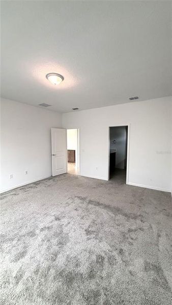 Spacious, unfurnished interior of a new home in Silverlake, Lake Alfred (Image 13). Spacious, unfurnished interior of a new home in Silverlake, Lake Alfred (Image 13).