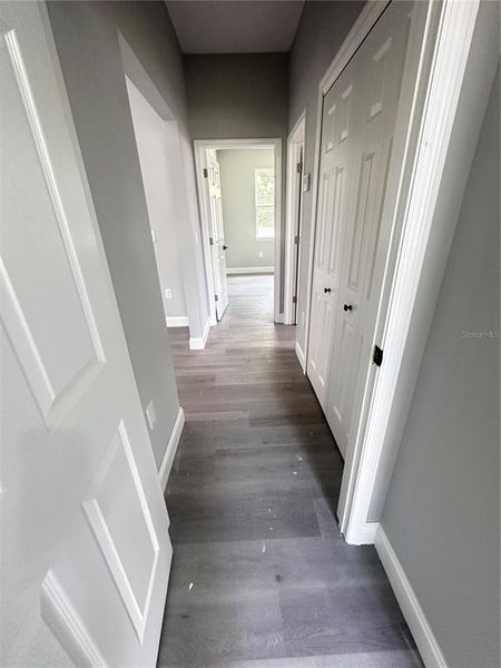 Spacious, unfurnished interior of a new home in , Deland (Image 14).