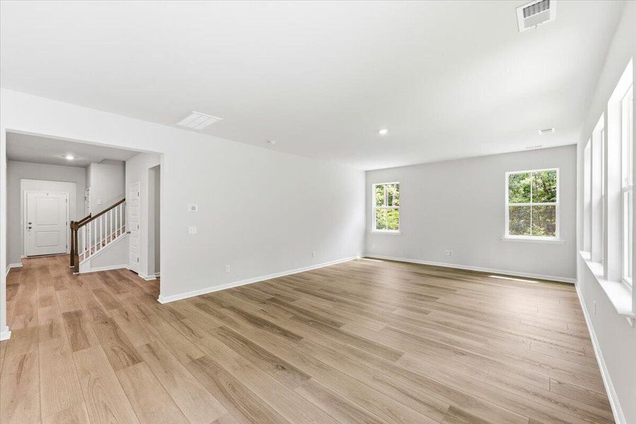 Spacious, unfurnished interior of a new home in Limehouse Village: Arbor Series, Summerville (Image 25).