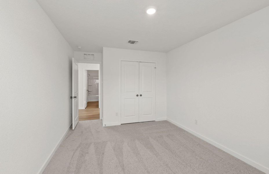 Spacious, unfurnished interior of a new home in Skyview, Belton (Image 17). Spacious, unfurnished interior of a new home in Skyview, Belton (Image 17).