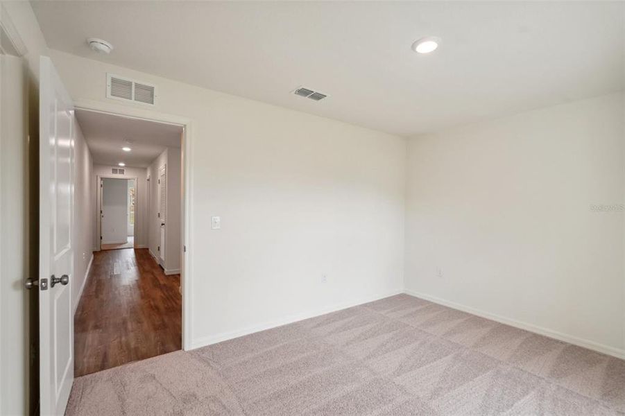Spacious, unfurnished interior of a new home in Royal Highlands, Weeki Wachee (Image 26). Spacious, unfurnished interior of a new home in Royal Highlands, Weeki Wachee (Image 26).
