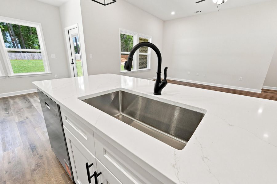 2828 blackbird ct-27
