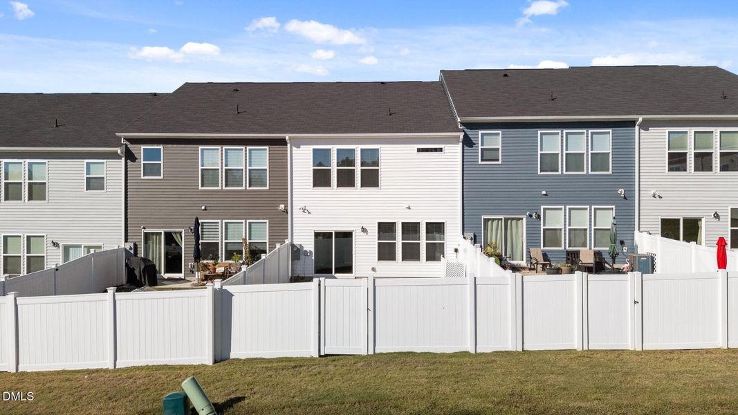 14-web-or-mls-DJI_20251016155127_0186_D 14-web-or-mls-DJI_20251016155127_0186_D