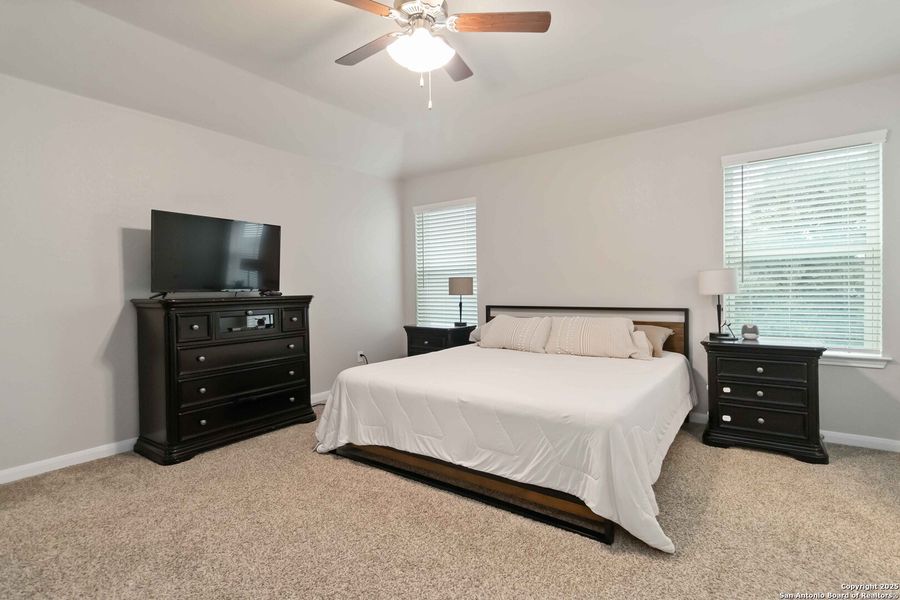 Furnished interior view inside a new home in Veranda: Classic, San Antonio (Image 10).