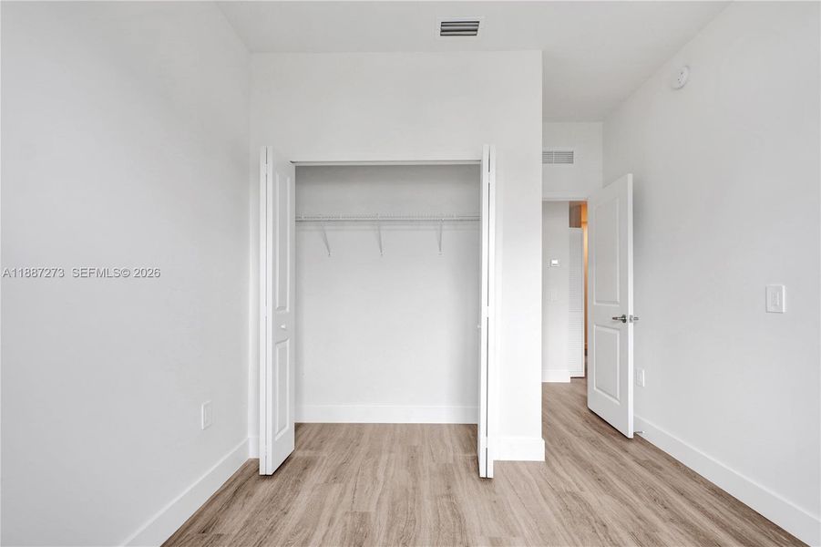 Spacious, unfurnished interior of a new home in , Homestead (Image 15).