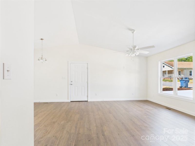 Spacious, unfurnished interior of a new home in , Granite Falls (Image 18).