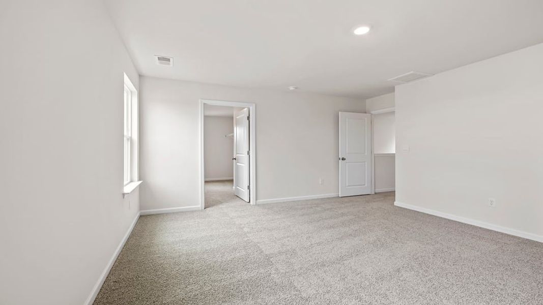 Spacious, unfurnished interior of a new home in Harrier Point, Woodruff (Image 25). Spacious, unfurnished interior of a new home in Harrier Point, Woodruff (Image 25).