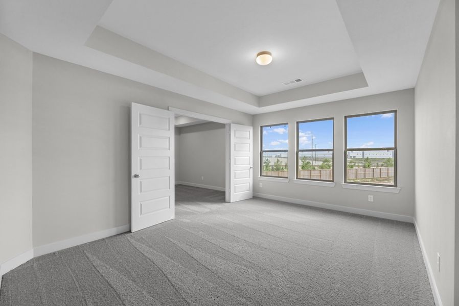 Spacious, unfurnished interior of a new home in Jordan Ranch, Katy (Image 16). Spacious, unfurnished interior of a new home in Jordan Ranch, Katy (Image 16).