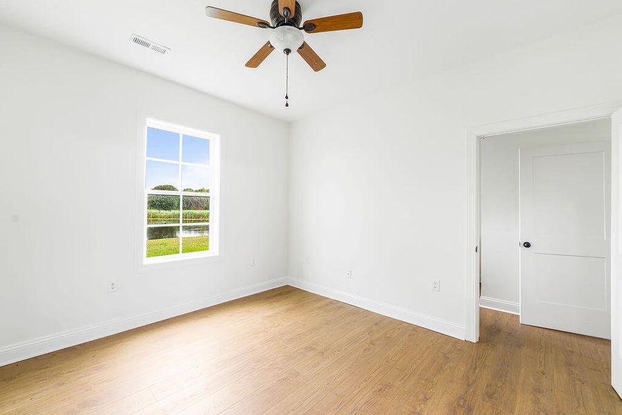 Spacious, unfurnished interior of a new home in , Georgetown (Image 33).
