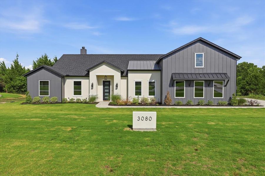 Front exterior of a new home in , Waxahachie, TX, highlighting curb appeal (Image 27).