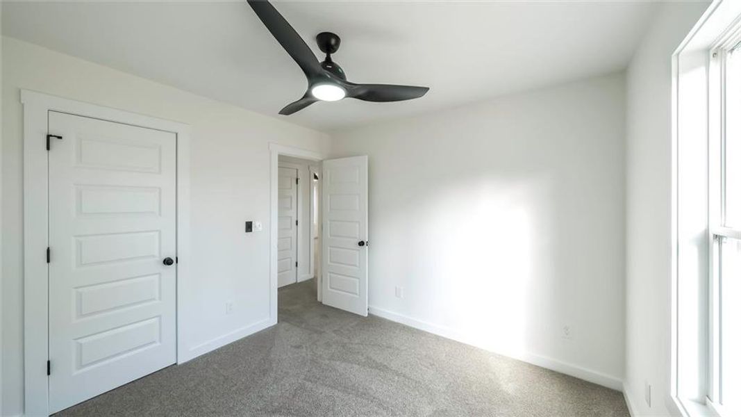 Spacious, unfurnished interior of a new home in , Tallapoosa (Image 23). Spacious, unfurnished interior of a new home in , Tallapoosa (Image 23).