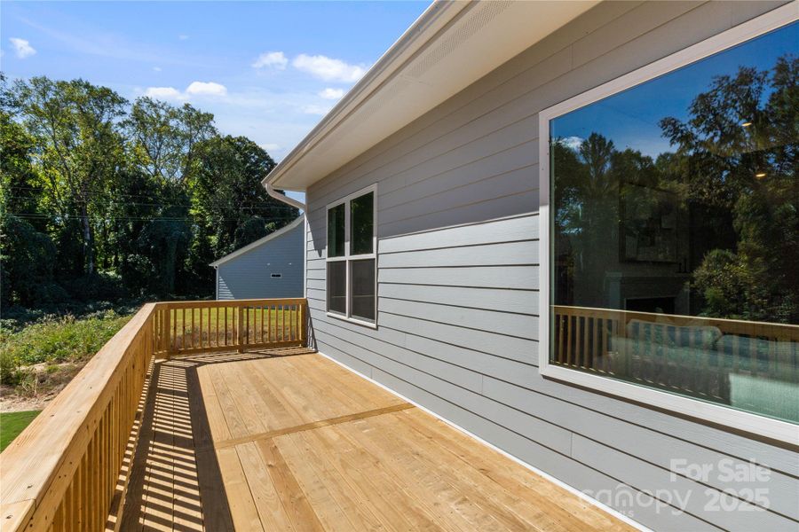 Exterior details and patio area of a home in , Fort Mill (Image 2).