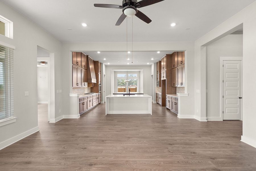 Spacious, unfurnished interior of a new home in Broken Oak, Georgetown (Image 47).