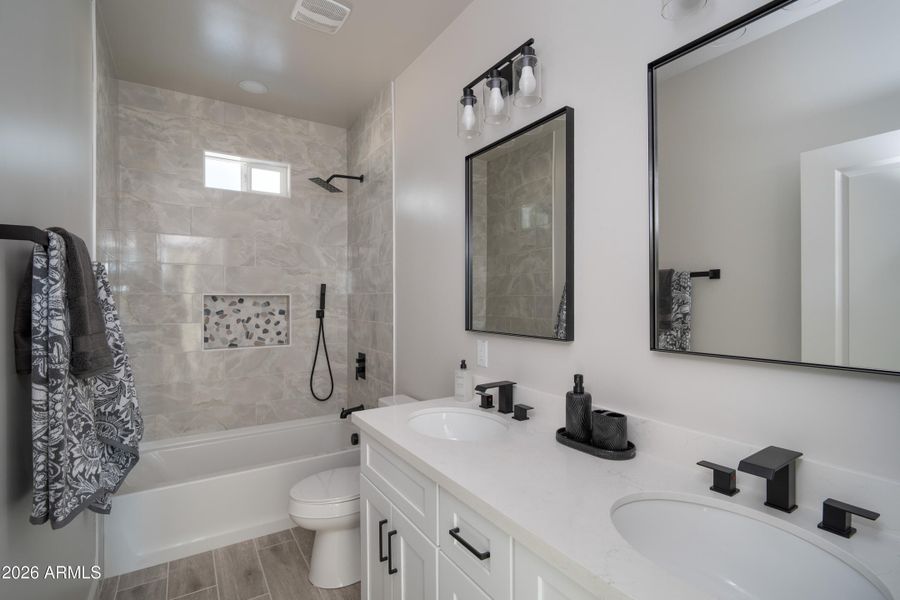 2698 S 358th Ave, Tonopah-13