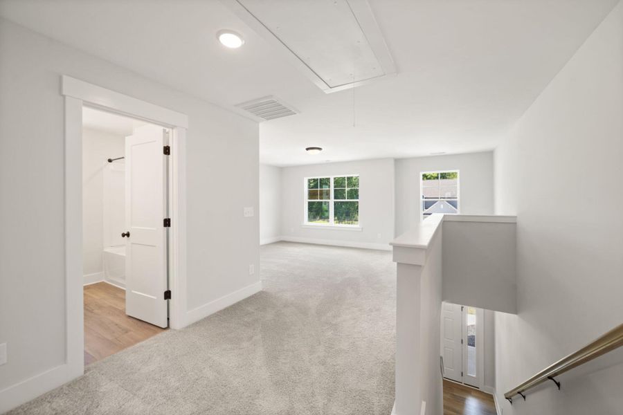 Spacious, unfurnished interior of a new home in Pisgah Park, Kernersville (Image 20). Spacious, unfurnished interior of a new home in Pisgah Park, Kernersville (Image 20).