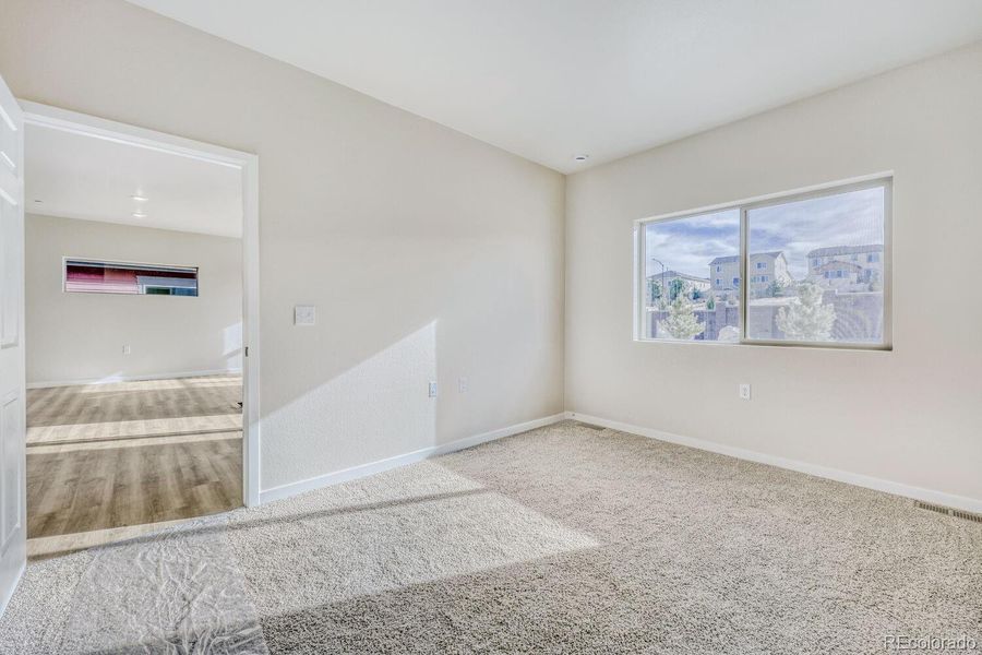 Spacious, unfurnished interior of a new home in Knolls, Westminster (Image 24).