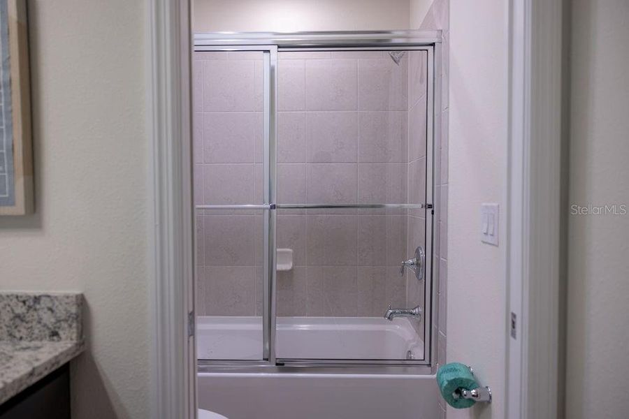 Furnished interior view inside a new home in , Clermont (Image 62).