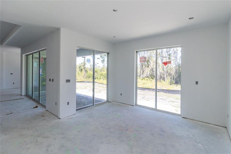Spacious, unfurnished interior of a new home in , Port Charlotte (Image 21).